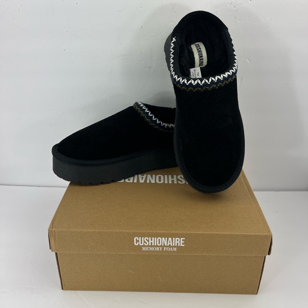 CUSHIONAIRE KABUKI GENUINE BLK SUEDE PLATFORM MULES,SIZE 7M, WARM & COMFORTABLE